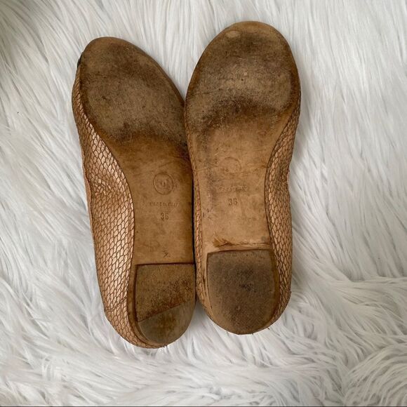 CHANEL tan black python ballerina flats 6 - Picture 6 of 9